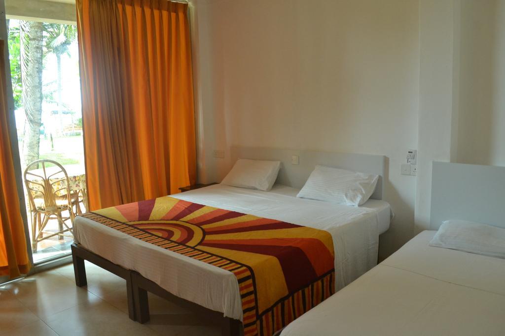 Villa Jayananda Dickwella Room photo
